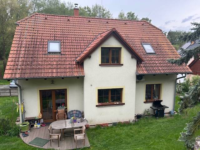 Před - Čištění střechy a okapů • Krušovice