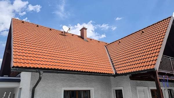 Po - Vysokotlaké čištění + impregnace střechy • Praha